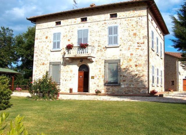 Borgo Il Villino Casa de hóspedes Casole dʼElsa Exterior foto
