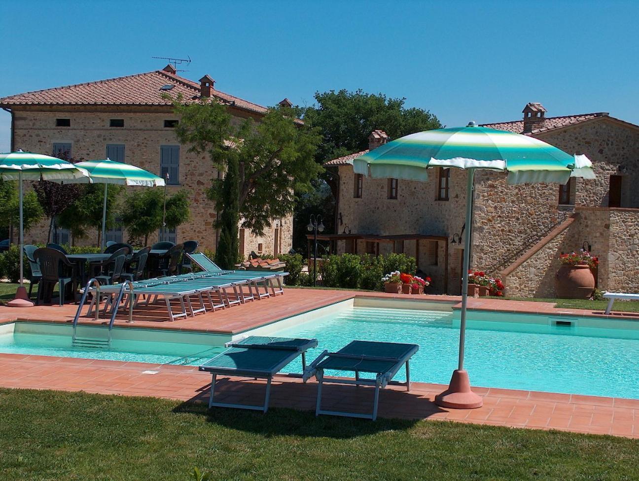 Borgo Il Villino Casa de hóspedes Casole dʼElsa Exterior foto