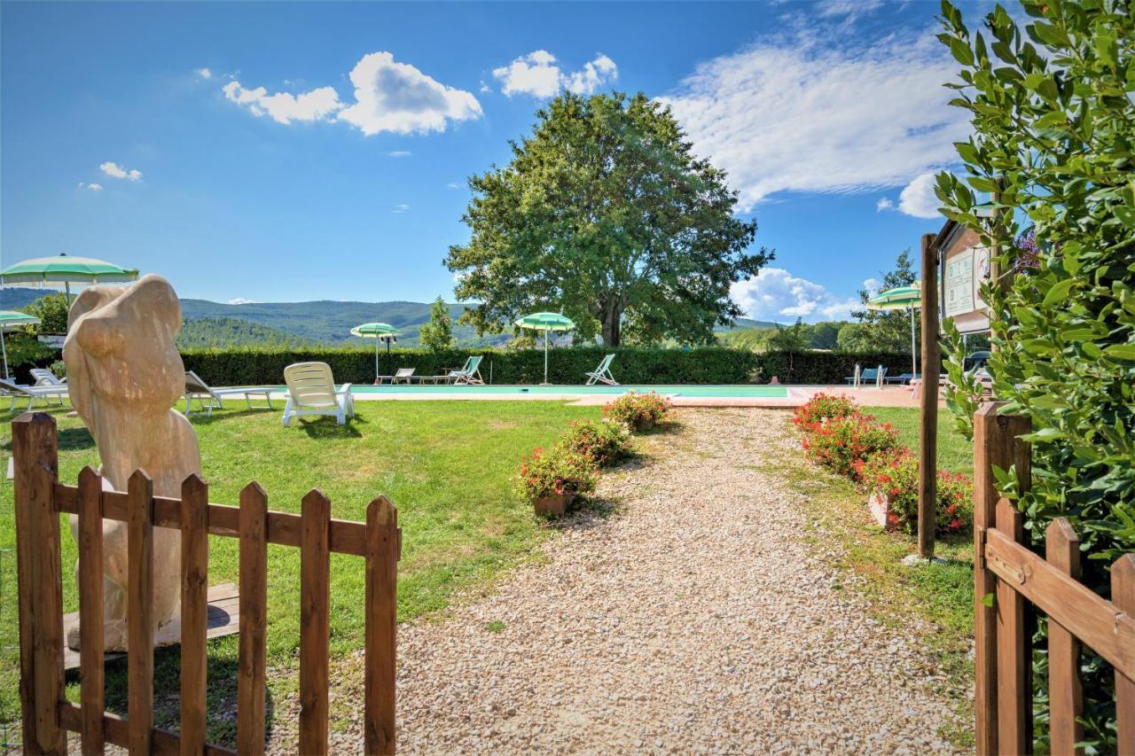 Borgo Il Villino Casa de hóspedes Casole dʼElsa Exterior foto