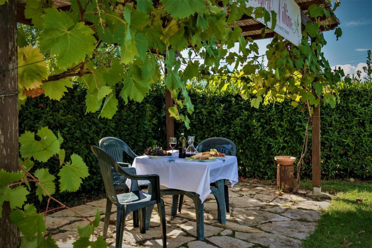 Borgo Il Villino Casa de hóspedes Casole dʼElsa Exterior foto